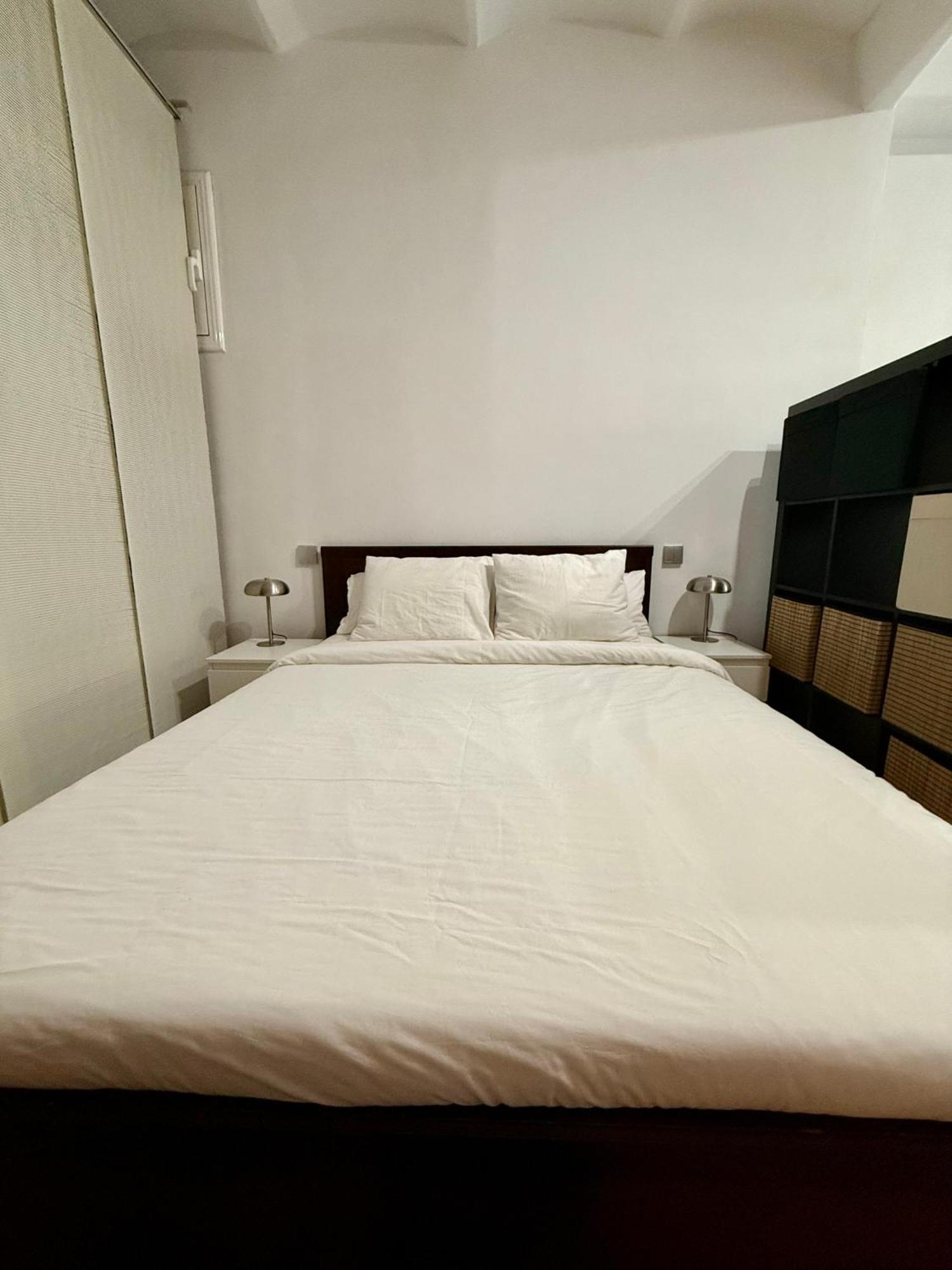 Newly Renovated Stylish Eixample - Great Location Барселона Екстер'єр фото