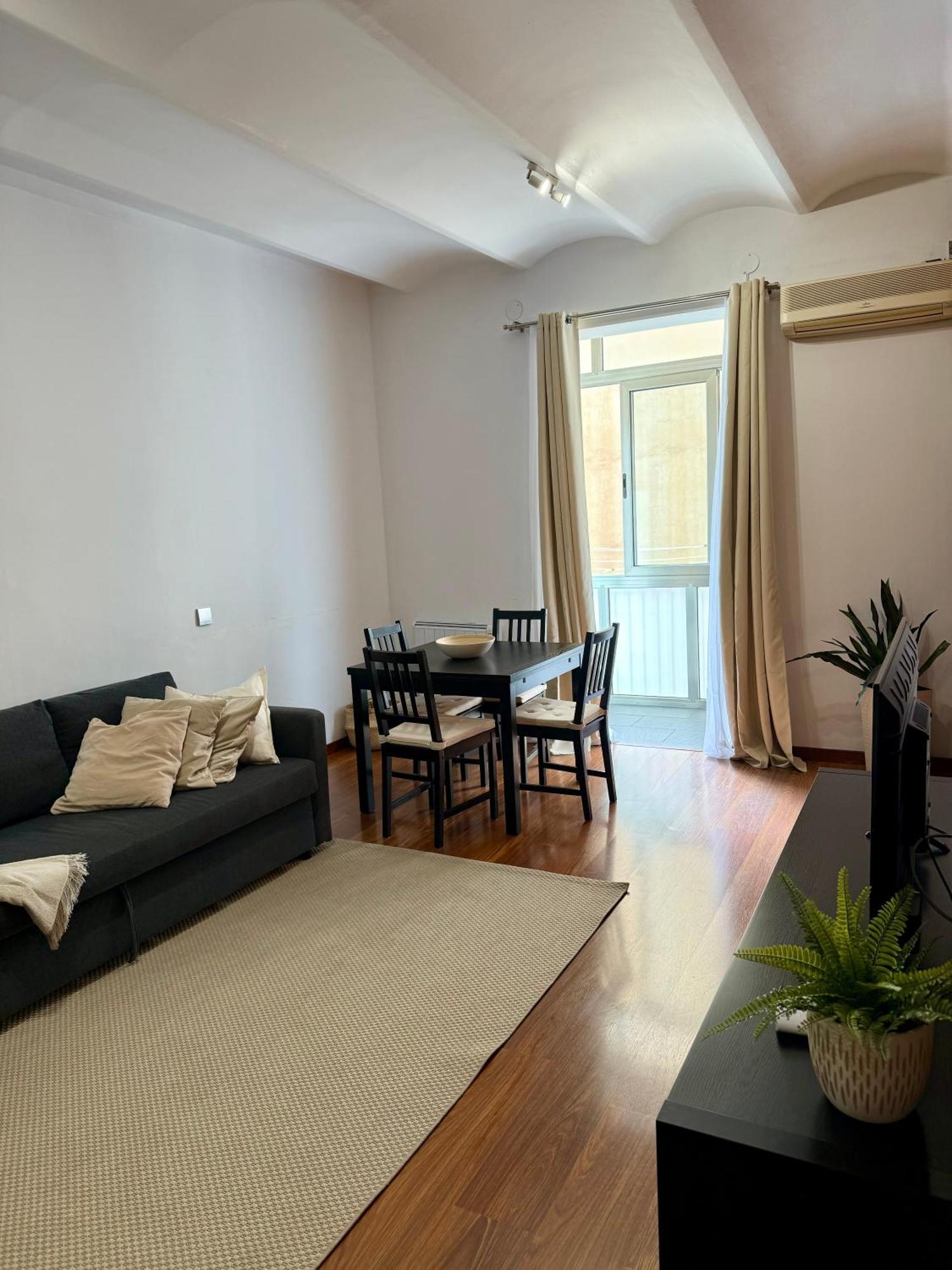Newly Renovated Stylish Eixample - Great Location Барселона Екстер'єр фото
